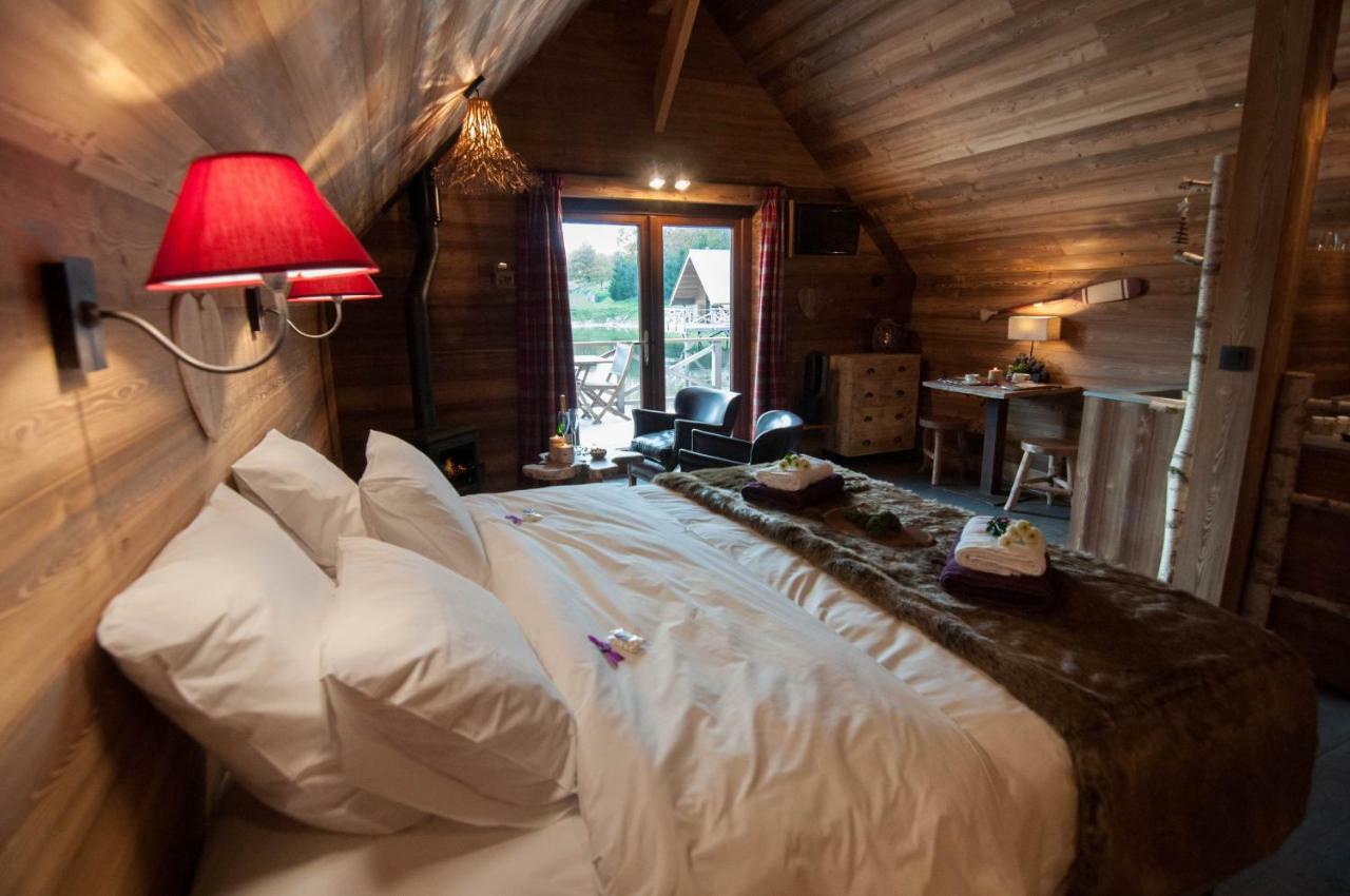 Aqualodge Hotel Insolite Ermeton-sur-Biert Exterior foto